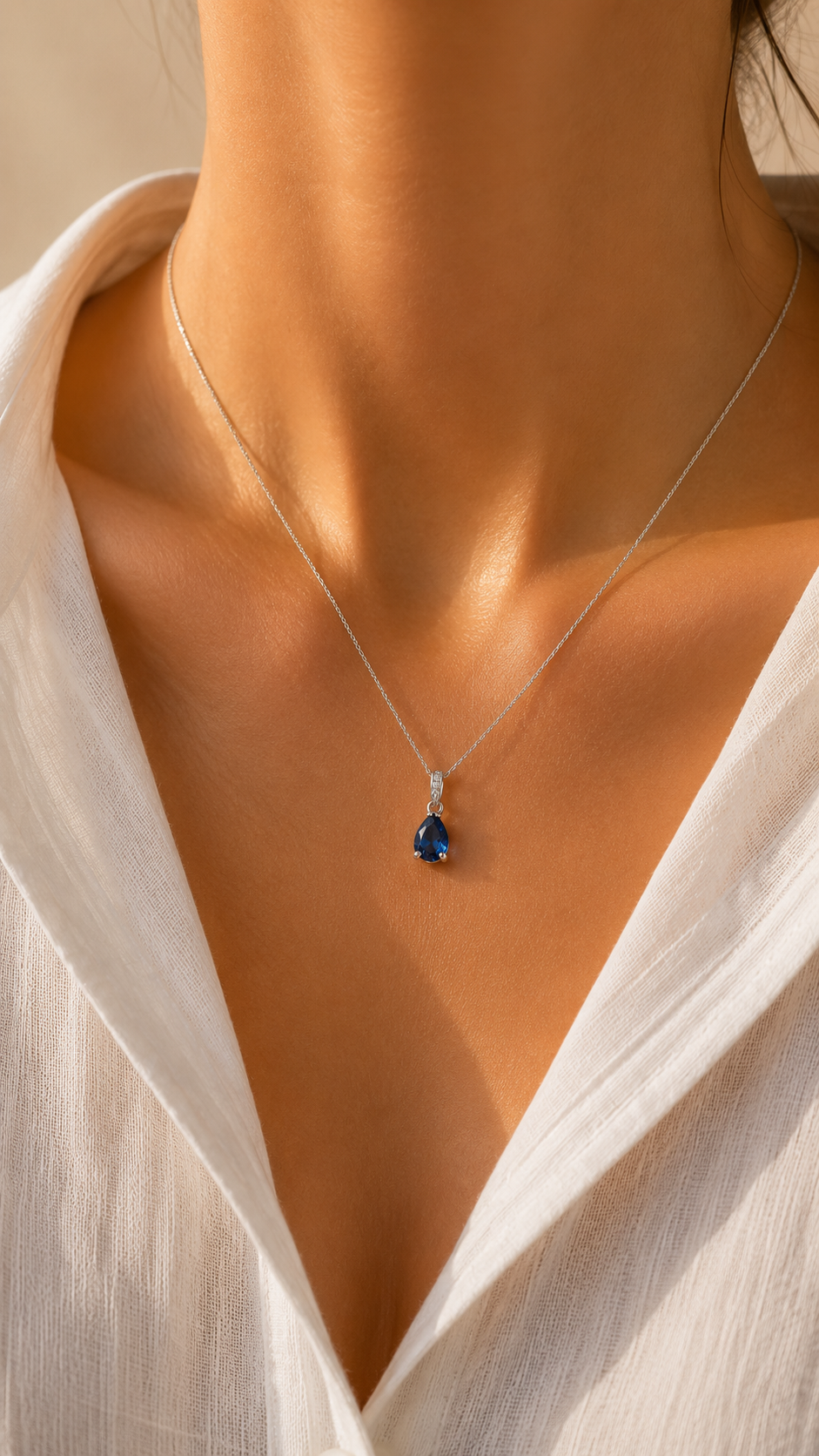 Safir Pear Cut Kolye