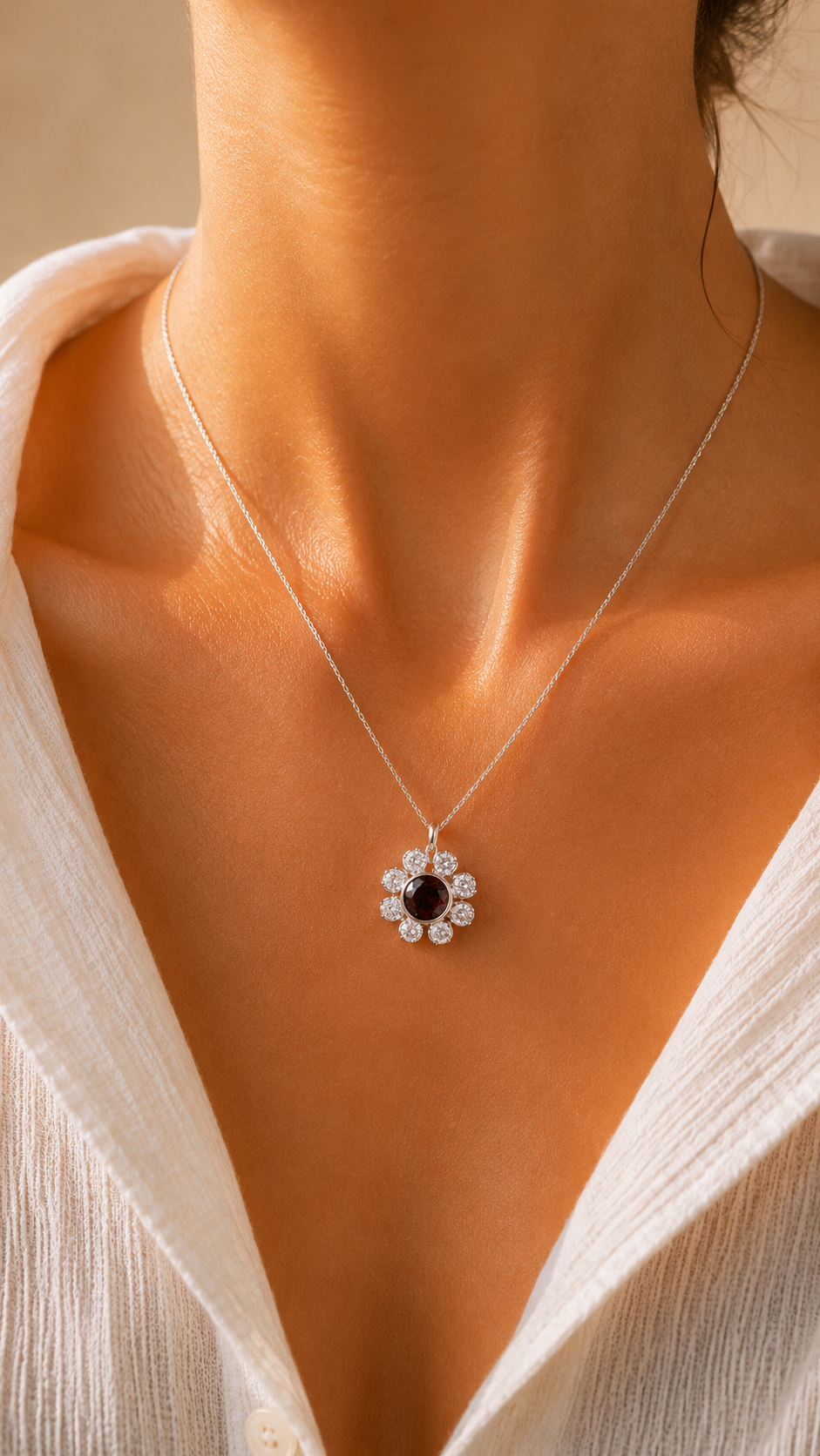 Garnet Papatya Kolye