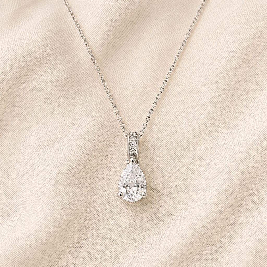 Pear Cut Kolye